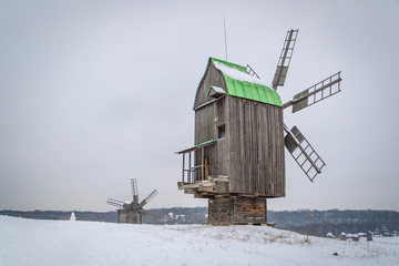 Winter windmill