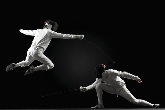 Fencers fencing