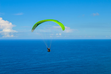 Paragliding - Stanwell Tops / Bald Hill Lookout - Australia