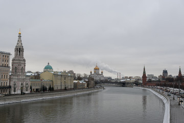 Fototapeta na wymiar View at the Moscow center with the Kremlin wall, Moskva river and the Cathedral of Christ the Saviour, Russia