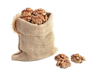 sack with walnut