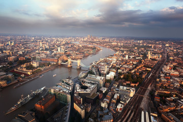 Obraz premium London aerial view with Tower Bridge in sunset time, UK
