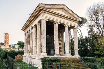 Obraz premium Temple of Portunus (Temple of Fortuna Virilis). Rome, Italy.