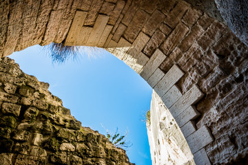 Obraz premium Dans le château des Baux de Provence
