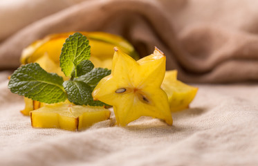 Obraz na płótnie Canvas Cutted starfruit or carambola