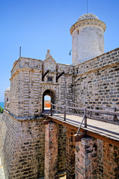 Eingang Castillo de Jagua, Cienfuegos, Kuba 