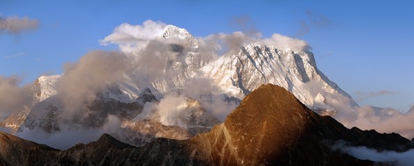 Evening panoramic view of mount Everest and Lhotse