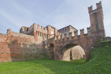Fototapeta na wymiar castello di soncino provincia di cremona lombardia italia europa italy europe