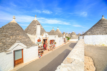 Fototapeta premium View of Trulli houses in Alberobello, Italy