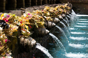 Indonesia hindu temple Tirta Empul holy spring water - 132769719