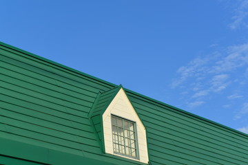 緑色の屋根