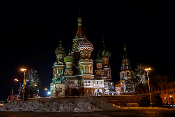 Fototapeta na wymiar Night view of St. Basil's Cathedral in winter