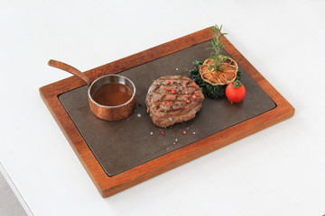 Fototapeta na wymiar Grilled beef steaks 