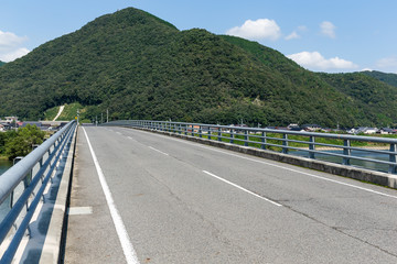 Road to mountain