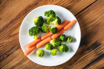 Obraz na płótnie Canvas boiled vegetables in a bowl