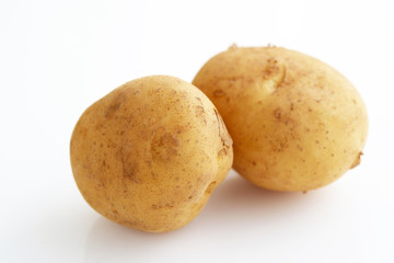 新鮮なジャガイモ