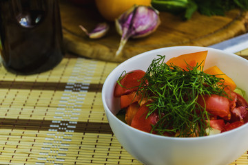 Salad with tomato and verdure
