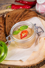 Mushroom mousse with toast