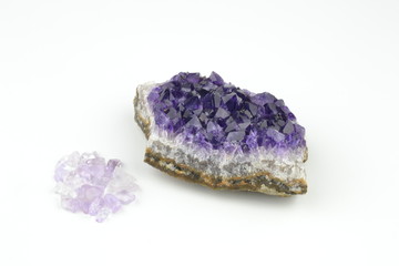 アメジストの天然石とさざれ石