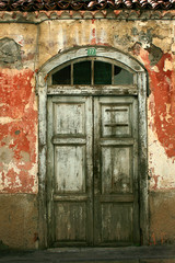 Fototapeta na wymiar Doorway in San Sebastian de La Gomera