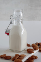 Mandelmilch