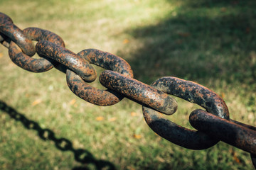 Grov j&auml;rn k&auml;tting