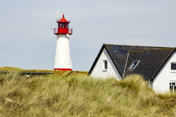 Fototapeta na wymiar Lighthouse on the island of Sylt, Germany
