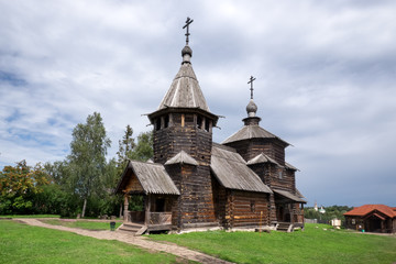 Fototapeta na wymiar Museum of Wooden Architecture. Church of the Transfiguration. Suzdal, Russia