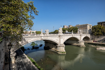 Naklejka premium Bridge Vittorio Emanuele II. Rome, Italy