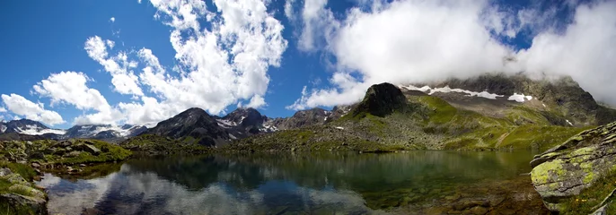 Foto op Plexiglas mountainlake large panorama © karlibri