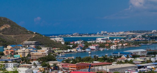 Fototapeta na wymiar St. Maarten panorama from hillside of marina