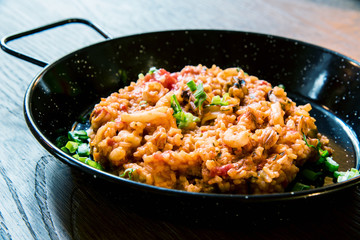 paella z owocami morza 