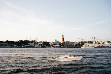 Fototapeta na wymiar Waterfront in Hamburg