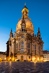 Fototapeta premium Dresden, Frauenkirche at night