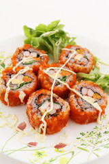 おいしそうなおカリフォルニアロール巻き
