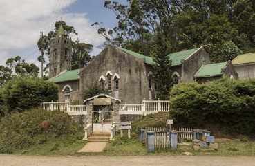 Fototapeta na wymiar Мадагаскар. Сельская церковь .