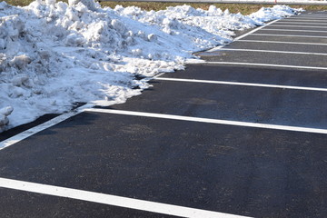 Fototapeta premium 除雪後の駐車場