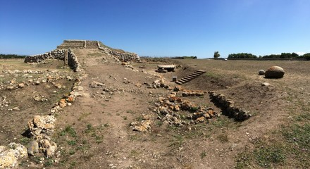 Pyramide de Sardaigne 