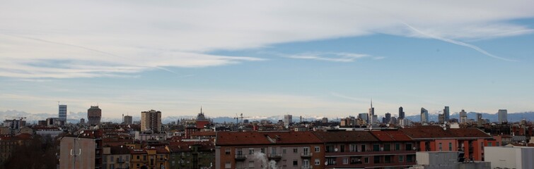 Fototapeta na wymiar Panoramica su Milano