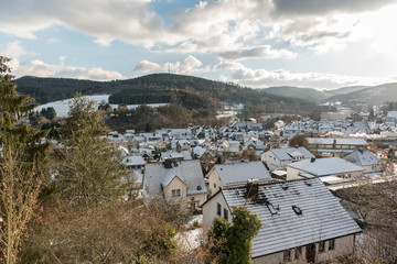 Fototapeta na wymiar Blick über Bad Laasphe - Nachmittagssonne im Januar