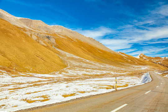 view of the albula passroad (switzerland)