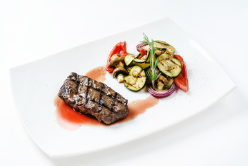 steak with vegetables