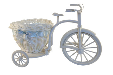 Fototapeta na wymiar white basket for flowers in the shape of a bicycle