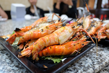 Burn shrim seafood