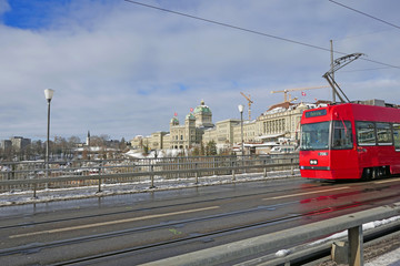 Obraz premium altstadt von bern im winter, schweiz 