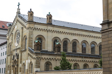 Fototapeta na wymiar München - Heiliggeist Kirche