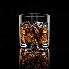 Bourbon on the rocks - 133018167