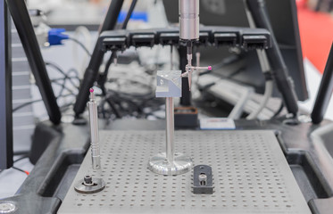 Inspection dimension aluminum automotive parts by CMM