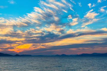 Fototapeta na wymiar Beautiful sunset in the Sea.