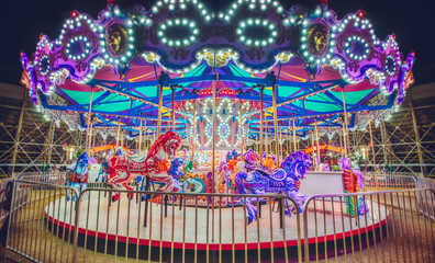 Сarousel © VO IMAGES